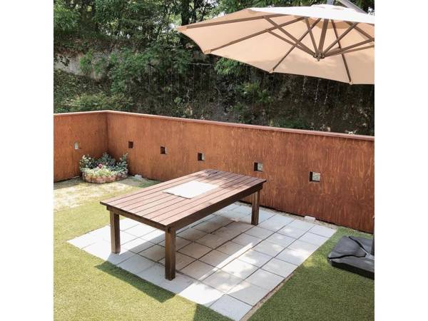 Cottage Sunset-Village