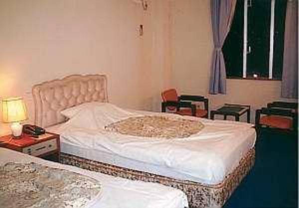 Kanko Business Hotel Heian