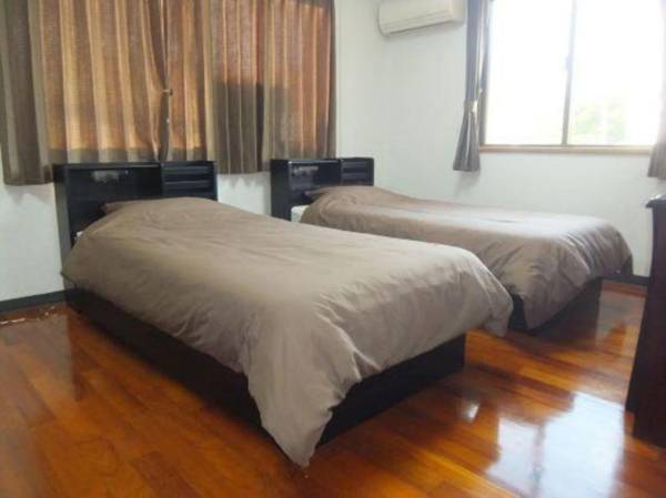 Guest House Yaka