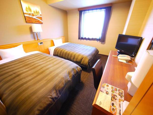 Hotel Route-Inn Shin-Shirakawa Eki Higashi