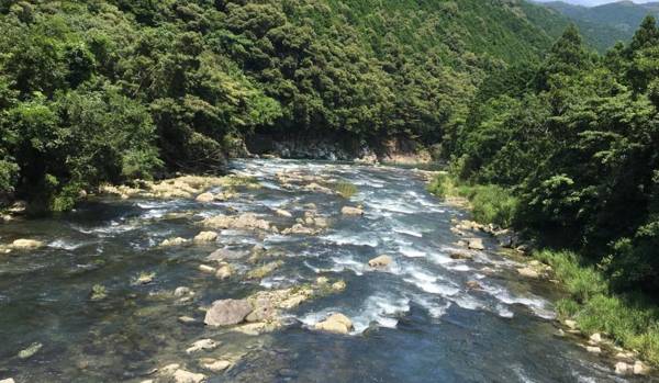 River Mountain Retreat at 四万十Accommodation