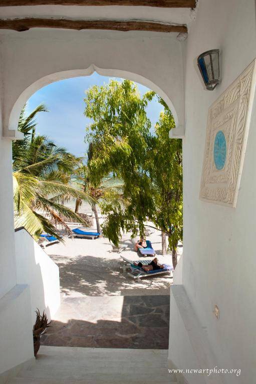 Jacaranda Beach Resort