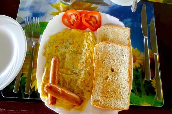 Bahari Dhow Beach Villas