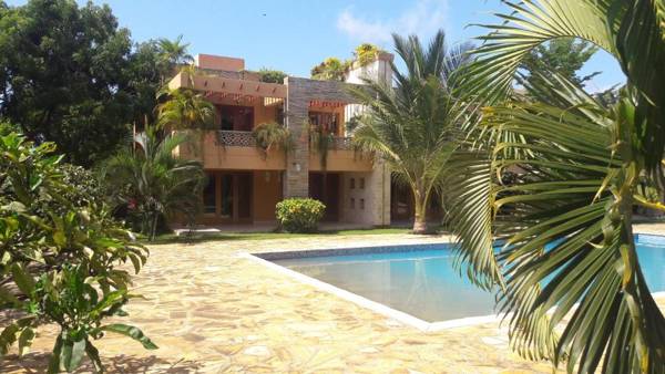 Villa Mandhari - Diani Beach