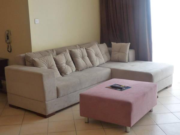Norfolk Towers Apartment