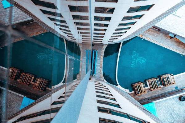 The Curve by the Park