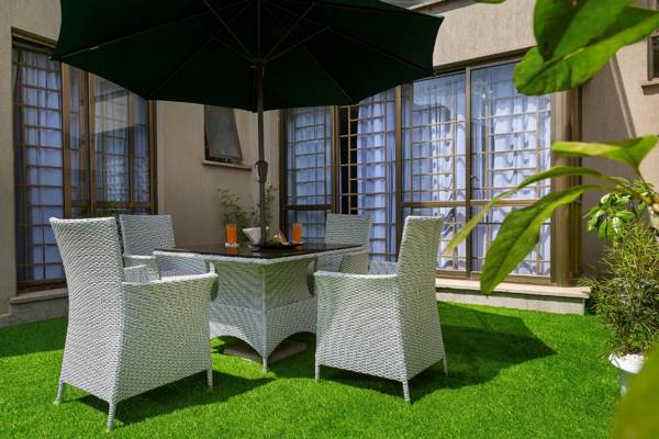 Tranquil Residence by Edmor Suites