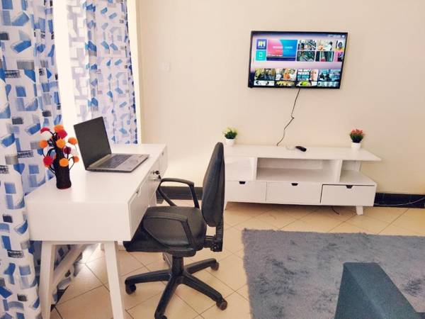 Workspace - Almond Furnished Apartment-South B