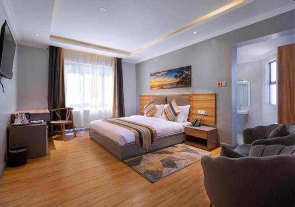 Raha Suites