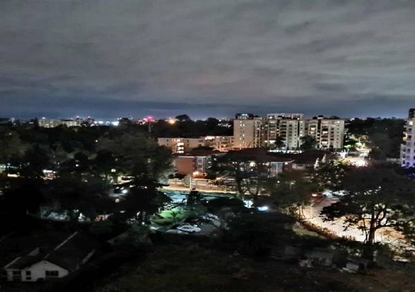 Relaxing 3bdr with king bed & free parking