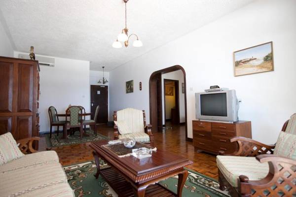 Travellers Beach Hotel