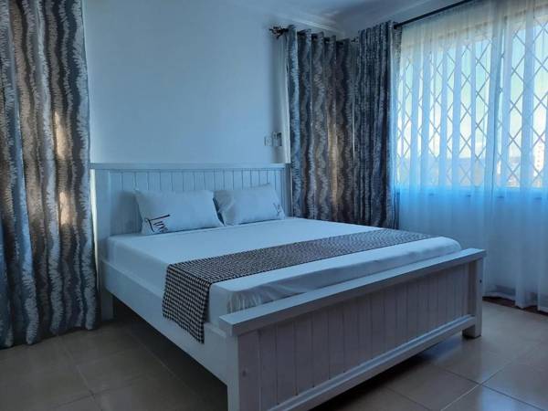 Stay.Plus Queen's Royal Apartments Nyali