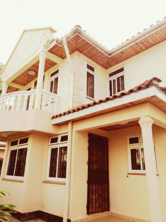 Stay.Plus Mtwapa Holiday Maisonnette