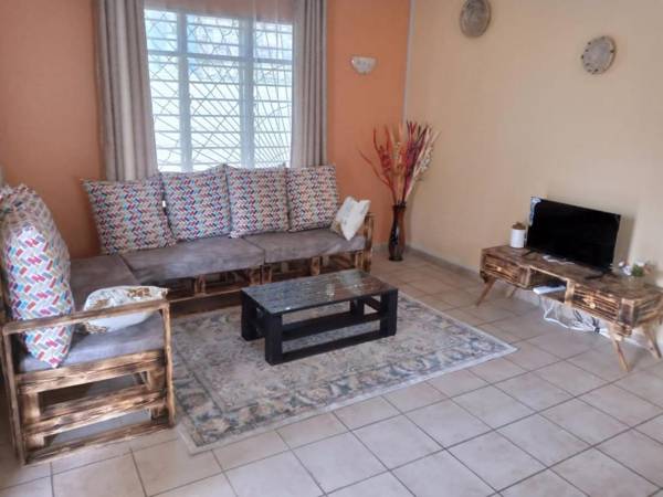 Stay.Plus Mtwapa Holiday Home