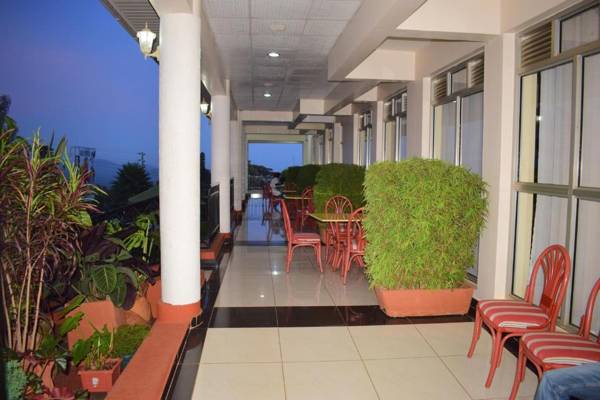 Meru Slopes Hotel