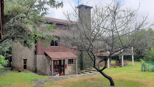 Kwezi Cottage at The Great Rift Valley Lodge & Golf Resort Naivasha