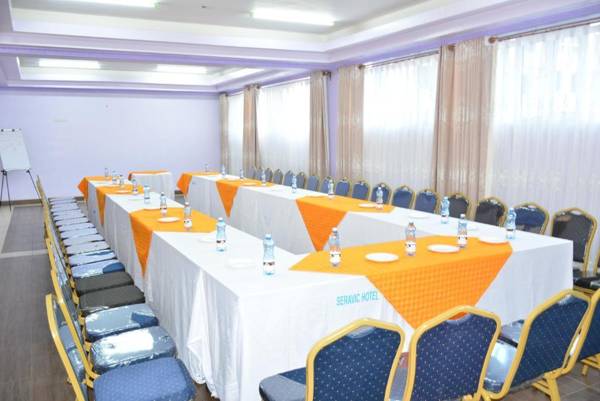 Seravic Hotel