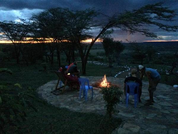 Masai Mara Sunset Camp