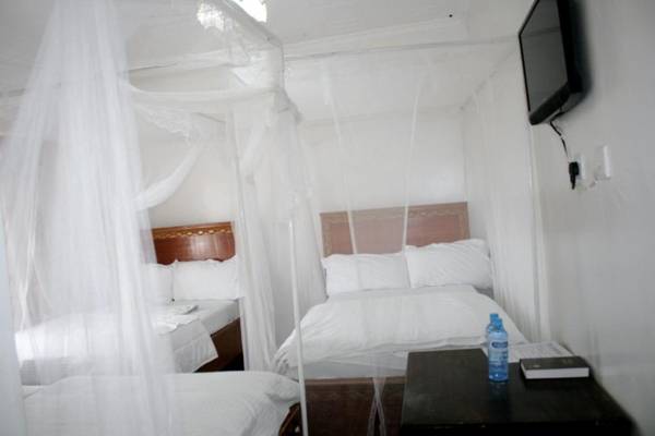 Siaya White Hotel