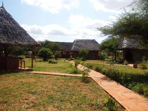 Lake Jipe Safari Camp