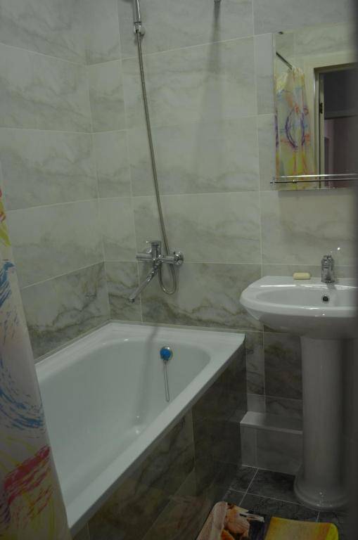 Apartment on Umetaliev street 127