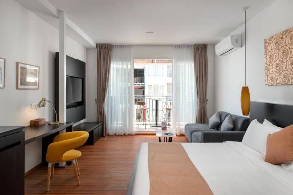 TAO Riverside Residence