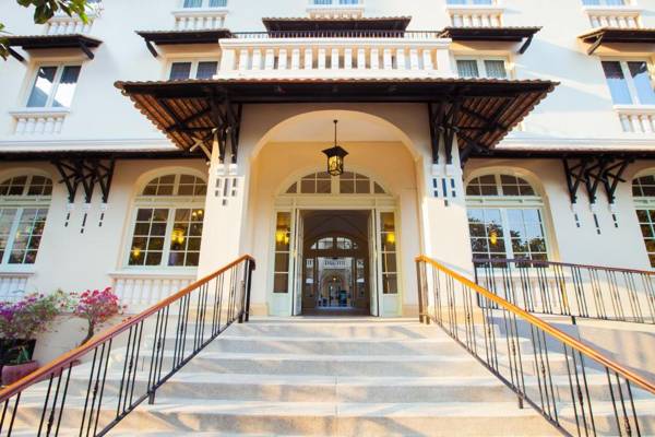 Central Mansions Serviced Apartments