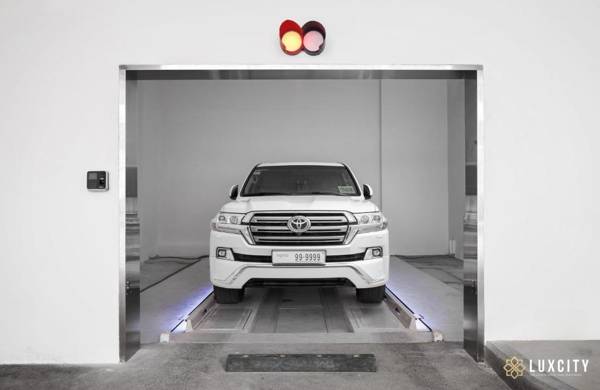 Luxcity Hotel & Apartment