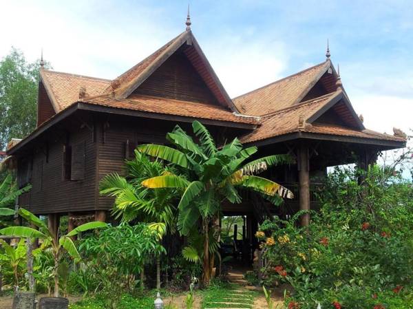 The Bong Thom Homestay