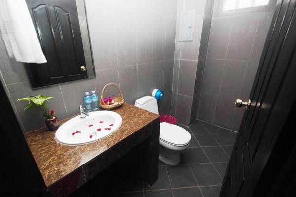 Parent Heritage Angkor Villa