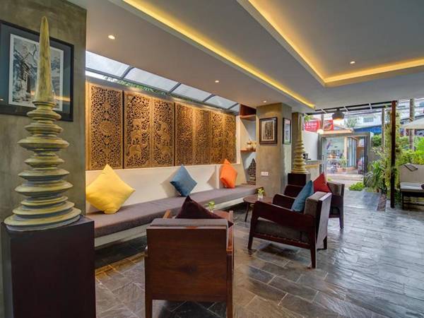 Solitaire Damnak Villa Hotel