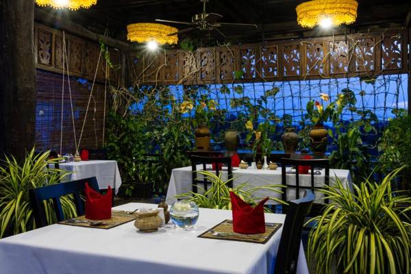 Java Wooden Villa & Residence