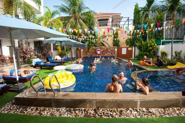 Mad Monkey Hostel Siem Reap