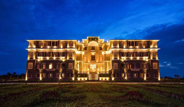 Le Bokor Palace