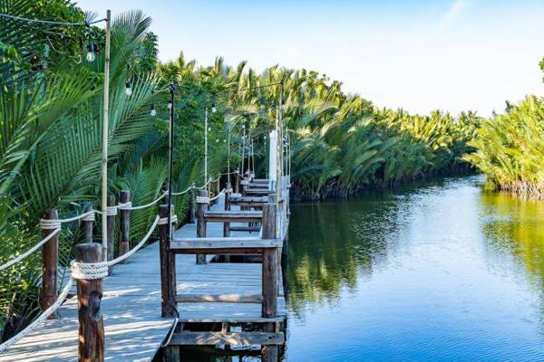 RiverTree Villa & Resort