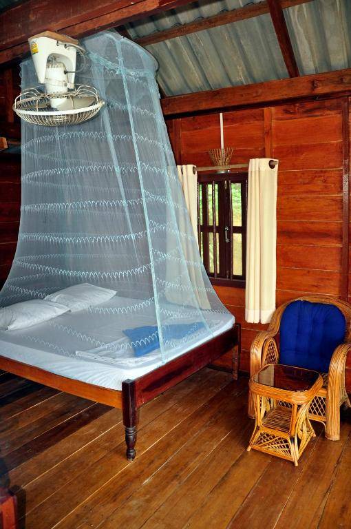 Happy Elephant Bungalows