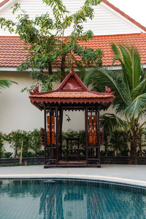 Sea Breeze Hotel&Villa