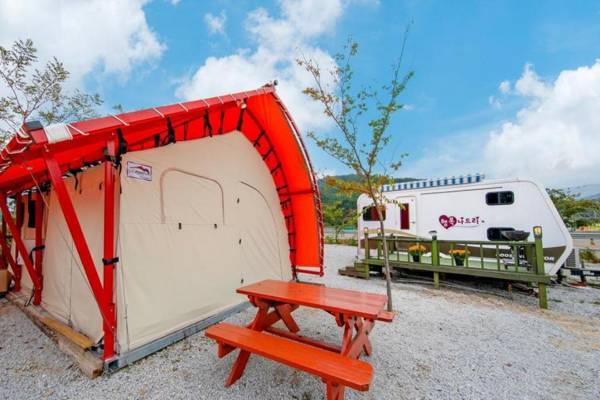 Yangyang Hangboknadri Pension