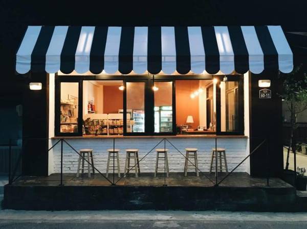 Yang Yang Surfers Paradise Stay