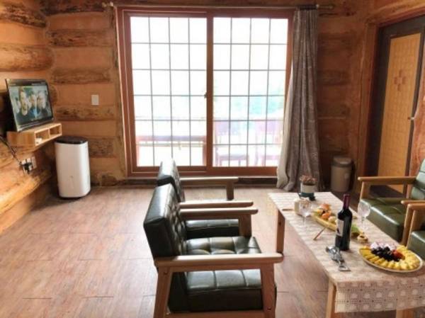 Yangyang Healing Wood Pension