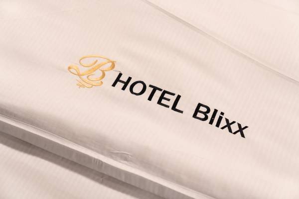 BLIXX HOTEL