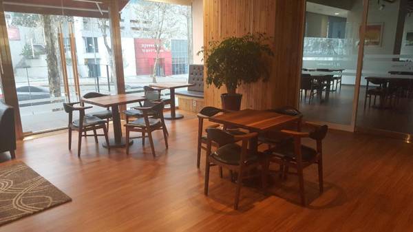 Gangnam Family Hotel