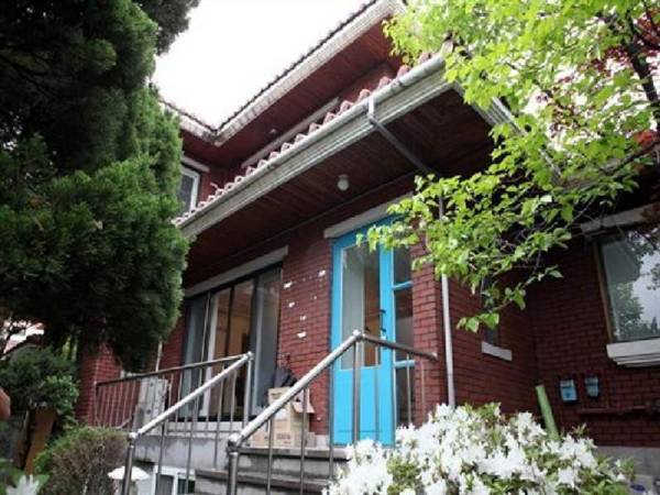 24 Guesthouse Gangnam Center