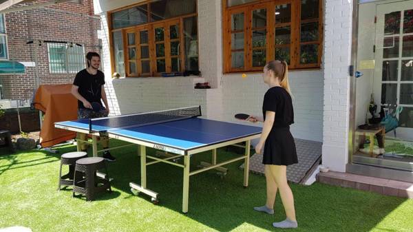 Time Travelers Relax Seoul Guesthouse