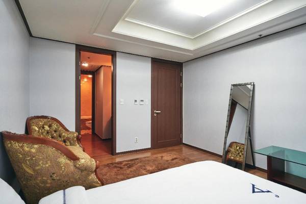 Ganganam Galleria 3BDR2BT 1MIN WALK