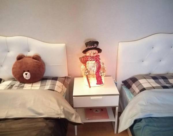 Hongdae Home Sweet Home Exit 1A