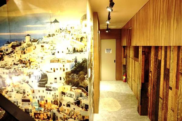 Capsule Hotel Majung