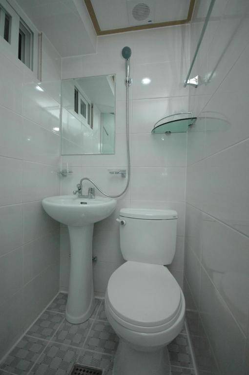 LotteTower Rainbow House