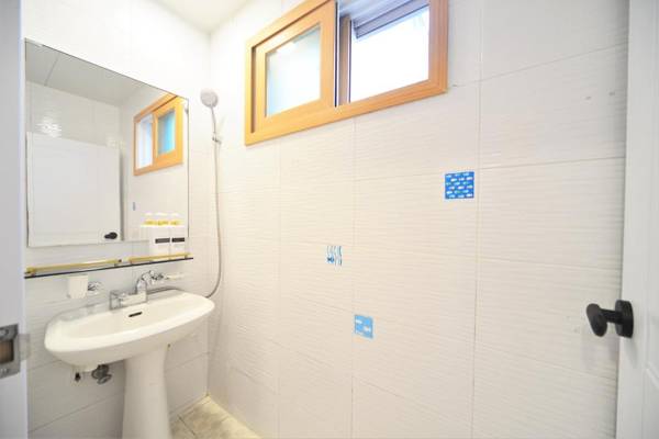 Helloworld Guesthouse