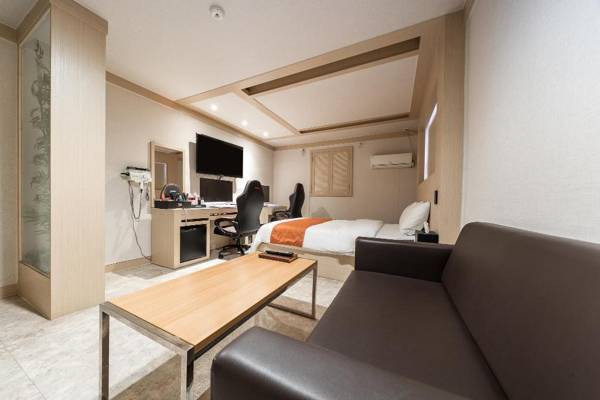 Workspace - Yeongdeungpo Hotel Geugose